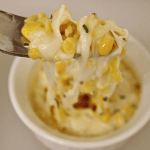 Рецепт - Кукуруза с сыром запеченная в сметане
