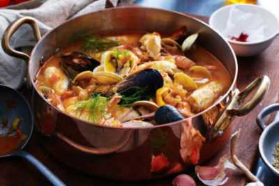 Суп Буйабес с морской рыбой, рецепт с фото