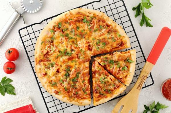 Пицца с бужениной - просто,вкусно - фоторецепт пошагово