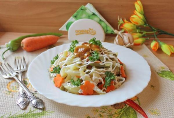 Салат "Старорусский" с грибами - просто,вкусно - фоторецепт пошагово