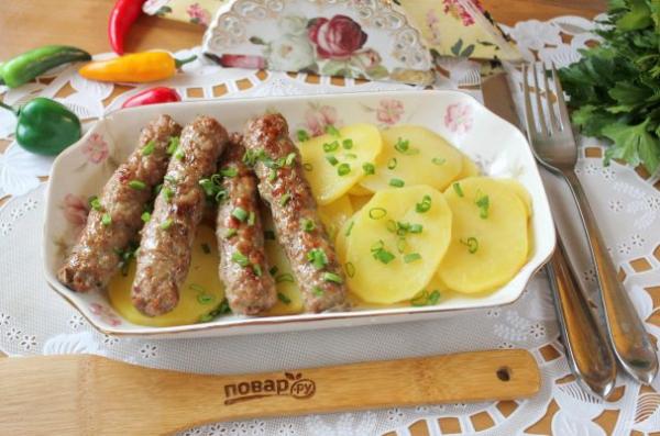 Чевапчичи с картошкой в духовке - просто,вкусно - фоторецепт пошагово