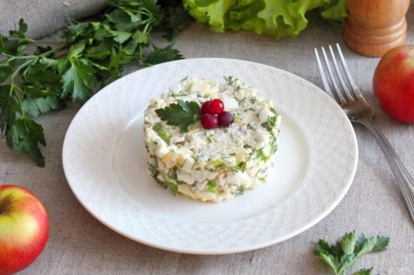Рисовый салат с треской - просто,вкусно - фоторецепт пошагово