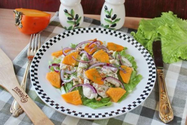 Салат с хурмой и курицей - просто,вкусно - фоторецепт пошагово