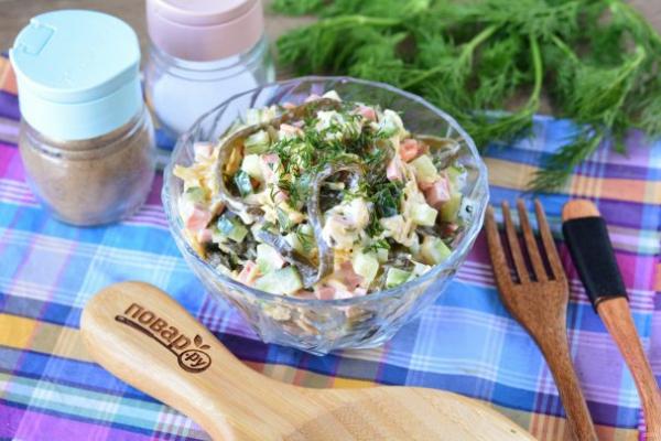 Салат с морской капустой и колбасой - просто,вкусно - фоторецепт пошагово