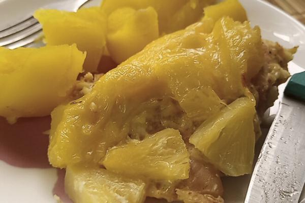 Куриное филе с ананасами и сыром в духовке, рецепт с фото и видео - просто,вкусно - фоторецепт пошагово
