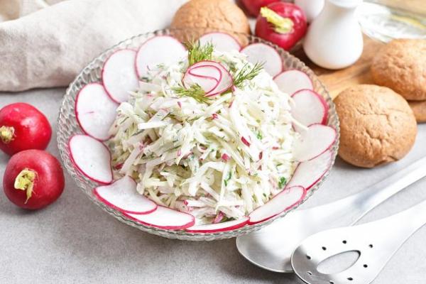 Салат из капусты и редиски - просто,вкусно - фоторецепт пошагово