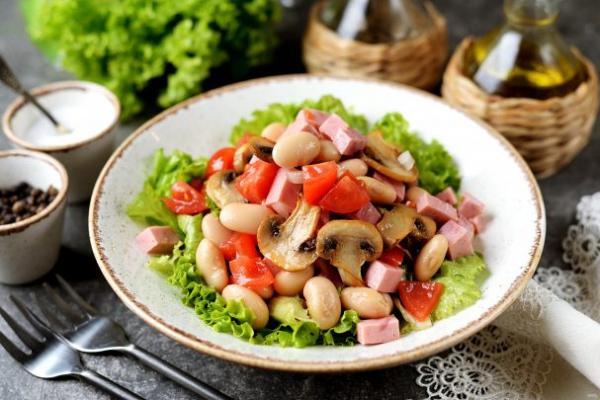 Салат с фасолью, ветчиной и грибами - просто,вкусно - фоторецепт пошагово