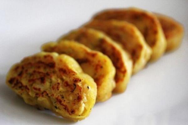 Индийские рулетики Алу патры с картофелем, рецепт с фото - просто,вкусно - фоторецепт пошагово