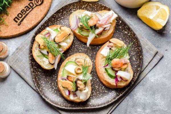 Бутерброды с морепродуктами - просто,вкусно - фоторецепт пошагово