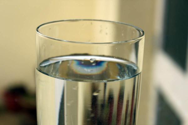 Как проверить качество воды: 7 способов