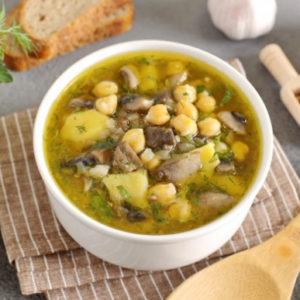Грибной суп с нутом - просто,вкусно - фоторецепт пошагово