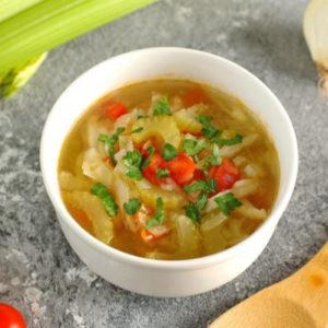 Луковый суп с сельдереем для похудения - просто,вкусно - фоторецепт пошагово