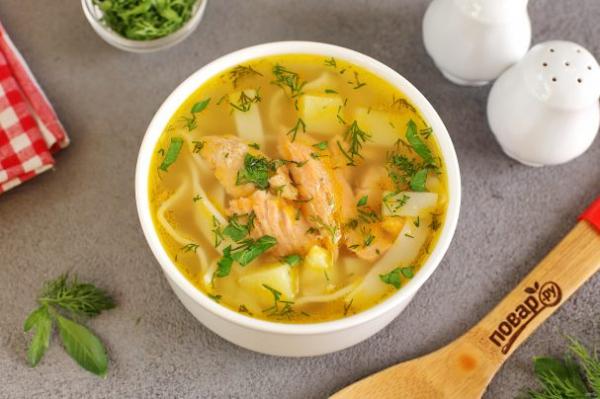 Суп с лапшой и лососем - просто,вкусно - фоторецепт пошагово
